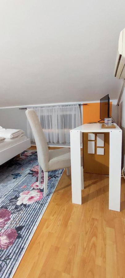 Villa Monera Apartments & Rooms & Free Garage Mostar Exterior foto