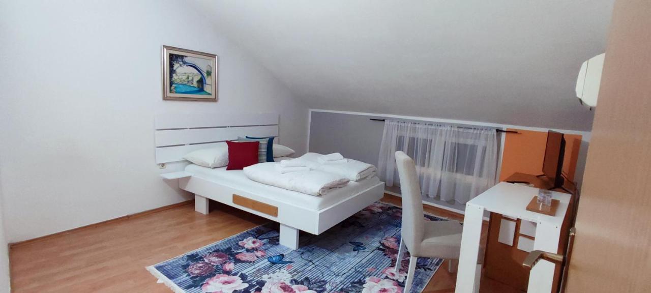 Villa Monera Apartments & Rooms & Free Garage Mostar Exterior foto